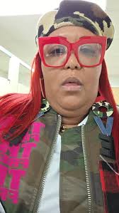 Da fine aunti with no kids. Hair by me makeup by me everything Big Tee.  Part 2 of outfits for Christmas! 3 up next! #aunti #blue #Christmas  #presents #cheer