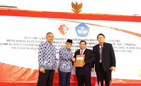 Itb menerima mahasiswa baru melalui jalur snmptn (undangan) dan sbmptn (ujian tulis). Stie Aka Berubah Jadi Institut Teknologi Dan Bisnis Itb Semarang Jatengdaily Com