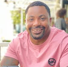 Randy Botelho's Instagram, Twitter & Facebook