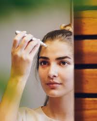 NANOPORE MINI: nuevo dispositivo de uso domiciliario para el cuidado de la  piel del rostro 💟 Gracias a los canales generados por las nano agujas del  Nanopore Mini, los activos penetran con