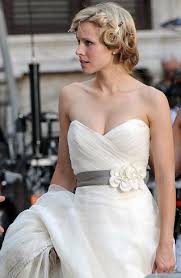 Kristen Bell In Amsale Wedding Gown When In Rome Rome Wedding Amsale Wedding Dress Wedding Gowns