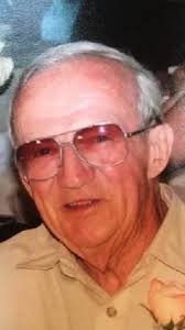 Daniel Kusmisz's Instagram, Twitter & Facebook