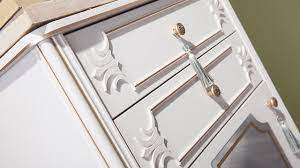 Kullanılan malzemeleri ile de rengi ile de oldukça şık bir görünüme sahiptir. Gold Genc Odasi Takimi Istikbal Taki Genc Odasi Gencler