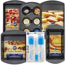 Wilton Perfect Results 8 Piece Bakeware Set Non Stick Spatulas And Pans 16 X 14 In Cookie Sheet 6 Cup Muffin Pan Bakeware Set Nonstick Bakeware Baking Set