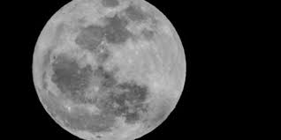Gambar langit pada malam hari. Mengapa Bulan Tampak Lebih Terang Pada Malam Hari Halaman All Kompas Com