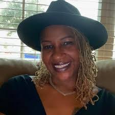 Samara Mitchell's Instagram, Twitter & Facebook