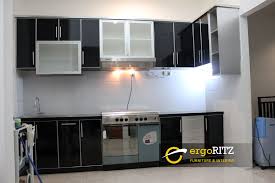 We shop and deliver, and you enjoy. Kitchen Set Hitam Glossy Perumahan Vila Nusa Indah 3 Bogor Ergoritz Furniture