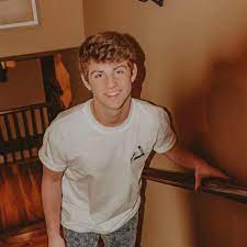 Matty b and mattybraps are the stage names of tween rapper matthew david morris, who gained much notoriety online with the launch of his youtube channel in may 2010. Matty B Raps Fans Home Facebook