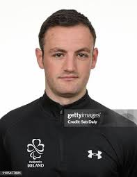 32 Photos & High Res Pictures