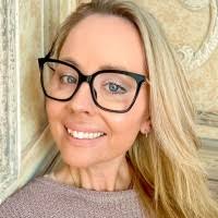 8 "Danielle Bowles" profiles