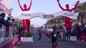 Le genevois a pris la 14e et dernière place, en 13'57''61, très loin du vainqueur jakob kiplimo (12'55''60). Wanders Muss Im Kopf Fitter Werden Tages Anzeiger