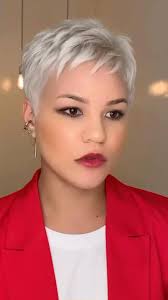 Image result for frisuren kurze haare berühmtheit