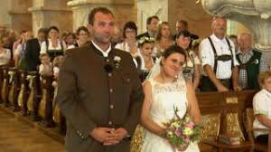 Vier hochzeiten und eine traumreise. 4 Hochzeiten Und Eine Traumreise Tag 4 Nicole Und Michael Geras A Verpasst Online Schauen Bei Etwasverpasst De