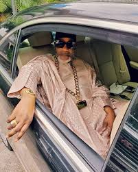 Koffi olomidé has earned 7 gold records and 5 kora awards (the african equivalent to the grammy) including 4 in the edition of 2002 for his album effrakata. Dailynews Ug Dailynews Ug Music Entertainment ÙÛØ³Ø¨ÙˆÚ©