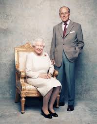 O palácio de buckingham, no reino unido, anunciou a morte do príncipe philip, aos 99 anos. Rainha E Principe Philip Voltam A Morar Juntos Depois De 2 Anos Jovem Pan