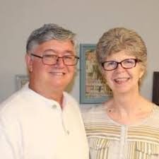 Who still owns an ironing board? Be honest.😁