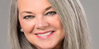 Lowell keeps mayor, councilmembers