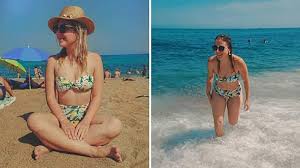 Anna julie slováčková (24) statečně bojuje s vážnou nemocí, aniž by se vzdala své práce a vystupování. Anna Slovackova Odhodila Stud I Svrsky Anicka Slovackova Ukazala Postavicku V Plavkach Super Cz
