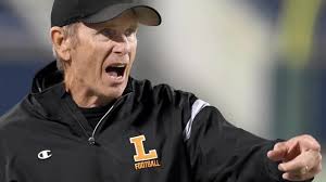 Bill Castle's Instagram, Twitter & Facebook