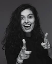 Please meet this week's SWIB member highlight: Qurat Khan! Qurat is a first  year MBA student, specializing in Strategy, Sustainability &  Entrepreneurship. Qurat is also interning at a consulting firm this summer.