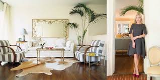 Jan showers is a dallas based interior designer and has been designing for clients for over 25 custom furniture line, jan showers collection, which is sold in five showrooms across the u.s. Jan Showers Alchetron The Free Social Encyclopedia