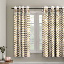 See more ideas about home decor, indian home decor, home. Curtain à¤ªà¤° à¤¦ Upto 55 Off Buy Designer Curtains Online In India Woodenstreet