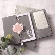 Gate Fold Hardcover Invitation Luxury Velvet Wedding Invitation Cards View Velvet Wedding Invitation Custom Product Details From Guangzhou Fashion Cards Paper Velvet Wedding Invitations Luxury Invitation Wedding Invitation Cards