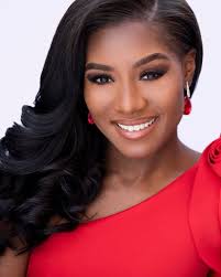 Nia Franklin ( New York) wins Miss America 2019