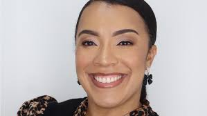 Casey Schulte '12 '17MED Celebrated as 2023 Burroughs Wellcome Fund  Northeast Regional Teacher of the Year