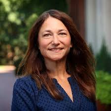 Paula Doe's Instagram, Twitter & Facebook