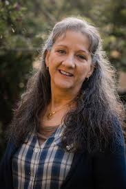 About Village Montessori: Raising Resilient, Creative Kids in Bluemont, VA  — Village Montessori School