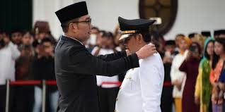 Kirimkan ini lewat email blogthis! Gantikan Neneng Yang Tersangkut Kasus Meikarta Eka Atmaja Resmi Jadi Bupati Bekasi Merdeka Com