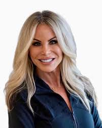 ✨ Welcome to the Board! ✨ We are thrilled to welcome Michelle Davis and  Jennifer Holland to the Stepping Stones Foundation Board of Directors!  Michelle Davis, Vice President of Business Development for