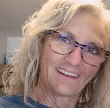 Was there a mountain lion sighting in Fairlawn Plaza Mall in 1964?