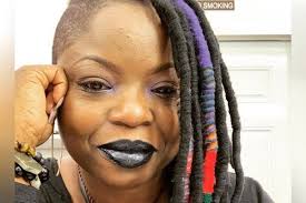 Jamie Foxx's Sister Deidra Dixon, A Hair Stylist, Worked In Many Top  Projects