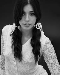 finally! a lil 🖤 NEON NIGHTS 🤍inspired look, wearing @parade cheeky  undies in GLOSS & of course, their silky scarf in my hair!! 💙💙💙💙💙💙💙  blue scrunchie courtesy of @passportvintage