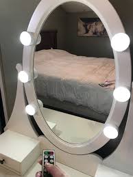 Maybe you would like to learn more about one of these? Diy Vanity Mirror Ideas To Make Your Room More Beautiful Vanity Mirror Bathroom Mirror Espejo Fengs Led Vanity Lights Diy Vanity Mirror Diy Vanity Lights