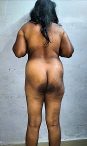 Indian aunty (4 pictures) - Shooshtime