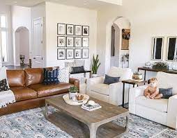 Maybe you would like to learn more about one of these? 45 Creative Living Room Wall Gallery Design Ideas Livingroom Livingroomwalldecor Livingroomwallga Leather Sofa Decor Black Furniture Living Room Sofa Decor
