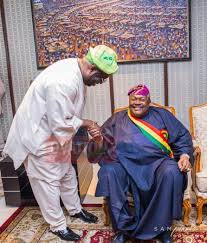 Mike adenuga private jet, falcons 7x costs $51m(n8.2billion) making him one of the richest nigerian's to own a private jet. Dr Mike Adenuga Encounters With The Spirit Of Africa By Dele Momodu The Crest