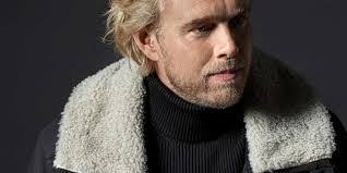 Felix Smith's Instagram, Twitter & Facebook