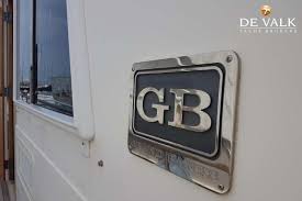 Grand Banks 46 Classic Bateau A Moteur D Occasion Vente En Ligne De Bateau In 2020 Yacht Broker Cummins Motor Cummins