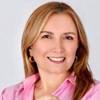 40+ perfiles de «Sandra Tejada»