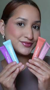 Descubre los Labiales Complejos de Pacifica Beauty 💕