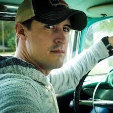 Derek Johnson's Instagram, Twitter & Facebook