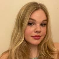 Emily Carrell's Instagram, Twitter & Facebook