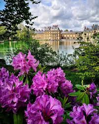 Hello France On Instagram Photo Prise Par Mbly1079 Localisation Chateau De Fontaine Bleau Felicita En 2020 Hello France Chateau De Fontainebleau Chateau