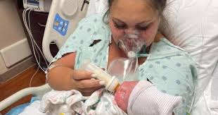 New Mom Only Got To Hold Newborn Baby A Few Short Minutes Before Dying From Covid 19 Family Says Cbs News