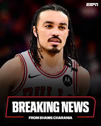 Charania] Free agent guard Tre Jones has agreed to a three-year, $24  million deal to return to the Chicago Bulls, sources tell ESPN. Kevin  Bradbury of LIFT Sports Management finalized the new