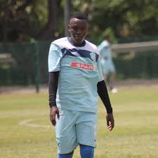 In jenem jahr gründeten arbeiter des größten südafrikanischen volksstamms zulu den verein zulu royal conqueror. Amazulu Fc On Twitter Hard Working Winger Simphiwe Lumkwana 24 Makes A Return To First Team Action After Spending The Better Half Of This Season With The Amazulu Reserves Https T Co Dqprsc0irn